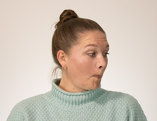 Lisa Moore looking down at another LKFer